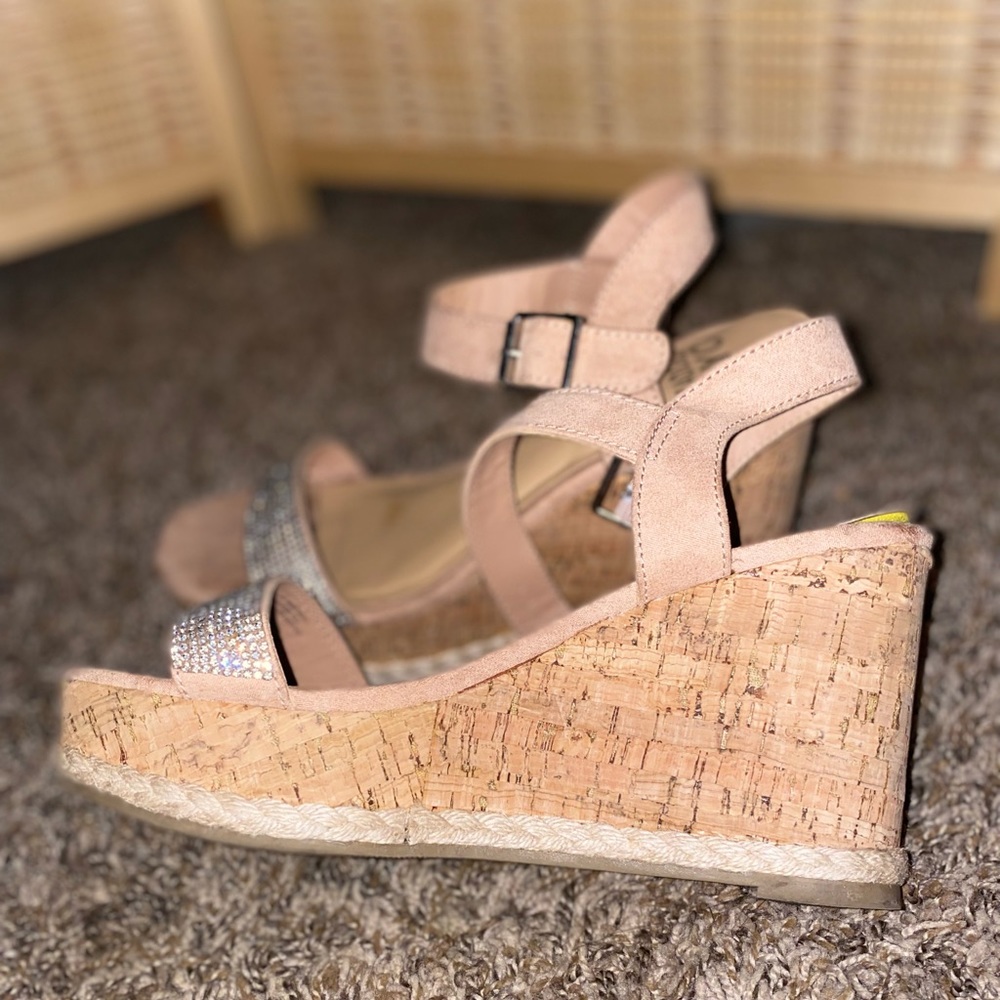 Madden girl nyc wedge sandal